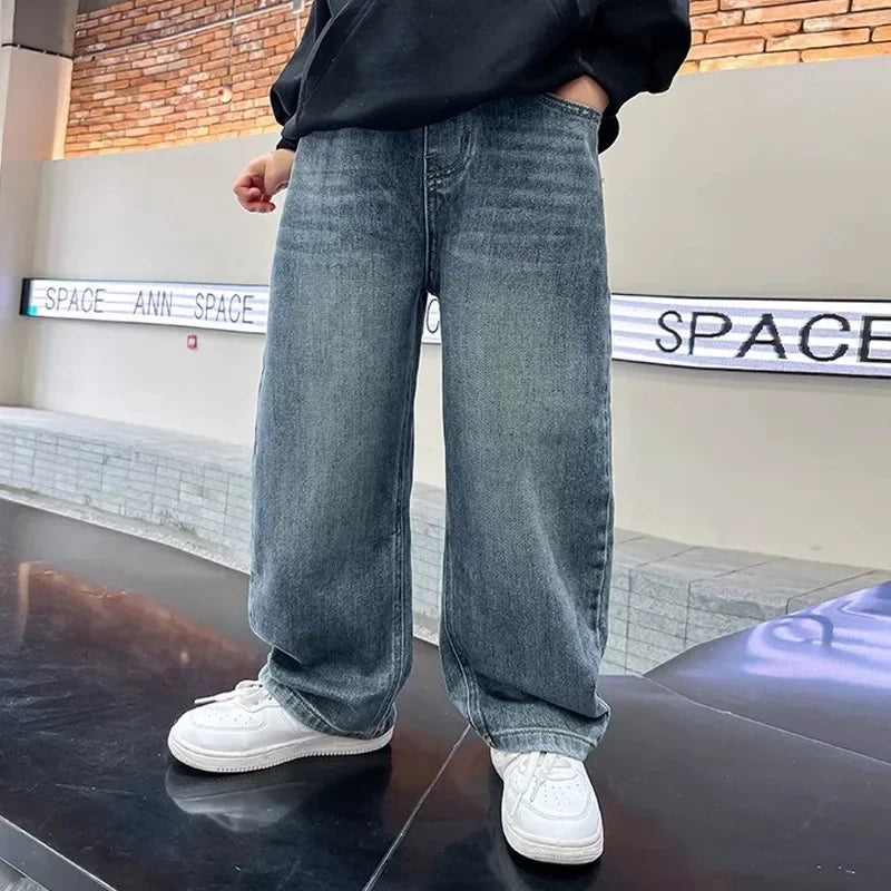 New Children Boys Denim Pants Cotton Solid Elastic Wiast Infant Babyd Boyd Jeans Loose Versatile Young Teenager Boys Trousers