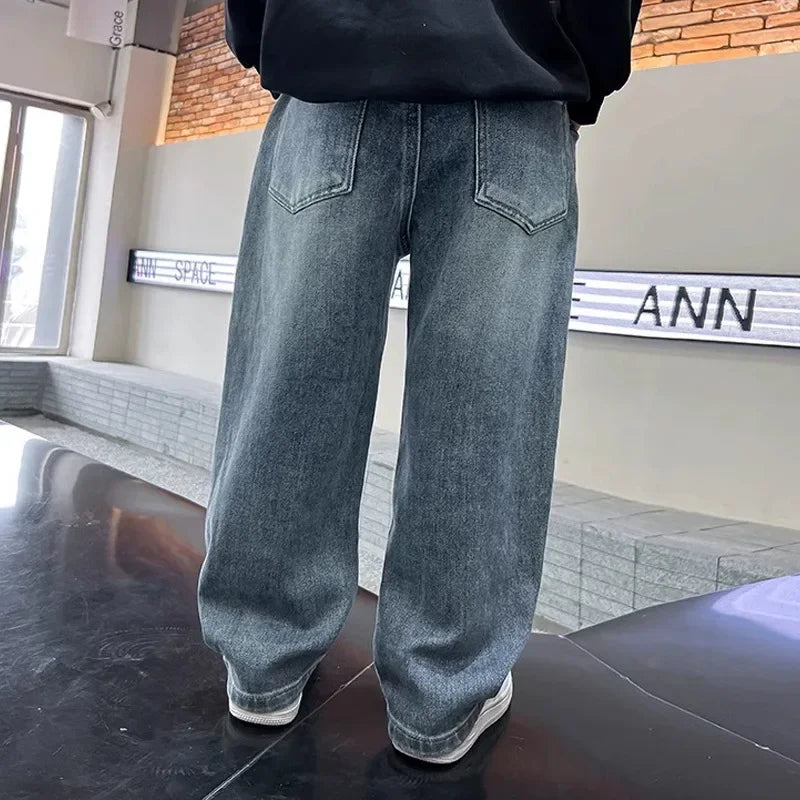 New Children Boys Denim Pants Cotton Solid Elastic Wiast Infant Babyd Boyd Jeans Loose Versatile Young Teenager Boys Trousers